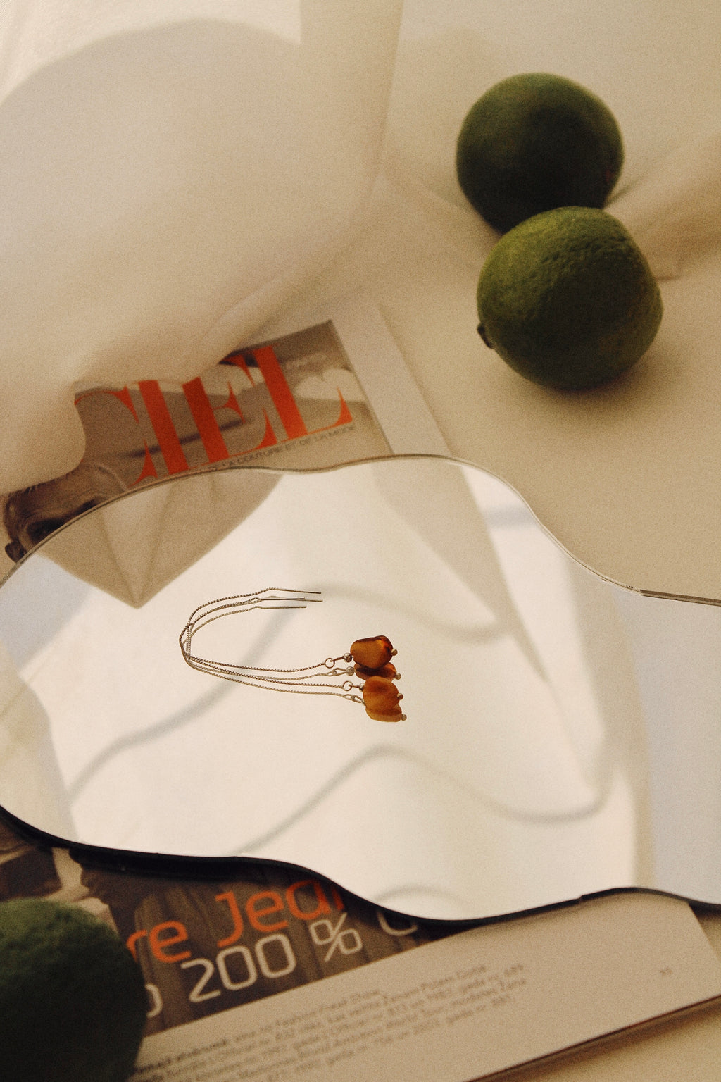 “Mini Amber” earrings